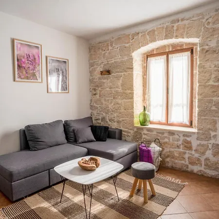 Lavanda & * Sveti Lovrec Pazenaticki