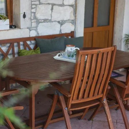 Lavanda & Apartamento Sveti Lovreč Pazenatički